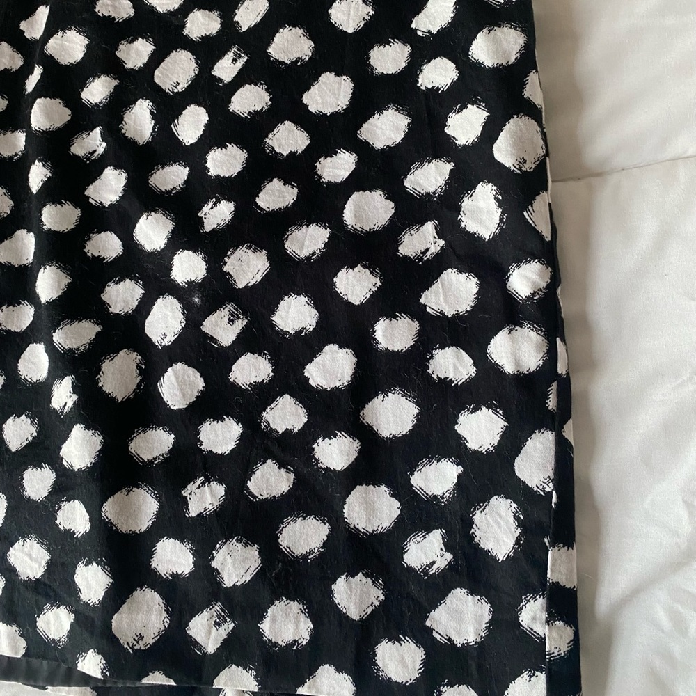 Ann Taylor LOFT Pencil Skirt - Picture 2 of 7